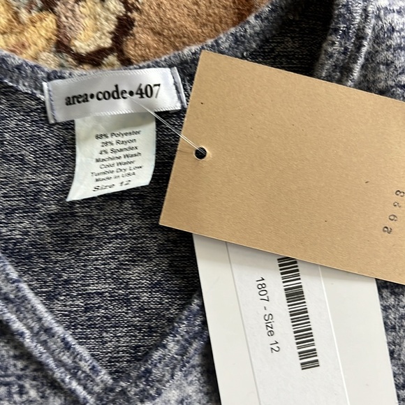 Dress - size 12 - area code 407 NWT - Picture 2 of 5